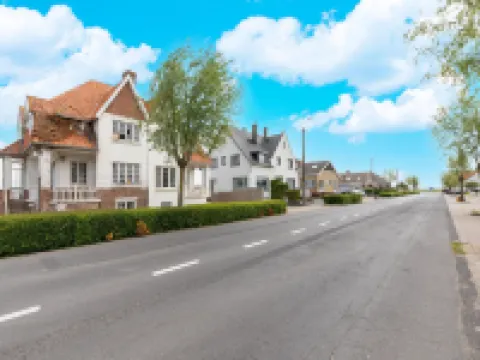 Modern Villa w Private Yard Hotels in Westende