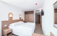 Villa Paradiso 2