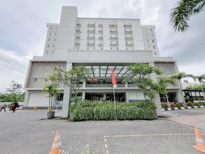 Cozy Studio (No Kitchen) Apartment Malioboro City Hotels in Gondokusuman