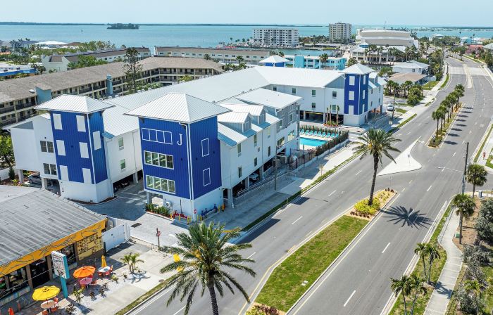 The J Hotel Dunedin Clearwater, an Ascend Collection Hotel