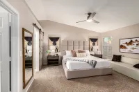 NEW Paradise Park Heated Pool Spa BBQ