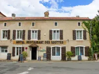 Hôtel des Grottes Hotels in Cabrerets