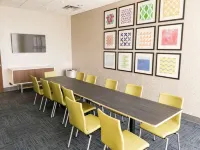 Holiday Inn Express & Suites Charlotte NE - University Area