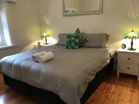 Ambrosia Holiday Home Hotels in Nuriootpa