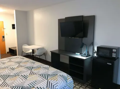 Studio 6 Suites Tupelo, MS - North