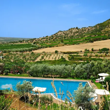 Kallikoros Country Resort & Spa