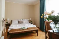 Kasztanowy Pałac Hotels in Swadzim