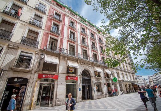 프티 팰리스 푸에르타 델 솔