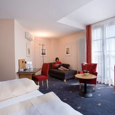 Hotel Theresientor Hotele w: Straubing
