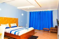 비엔나 우즈 홀리데이 인 리미티드  호텔