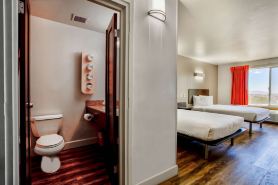 Motel 6 - Hesperia, CA - West Main Street - I-15