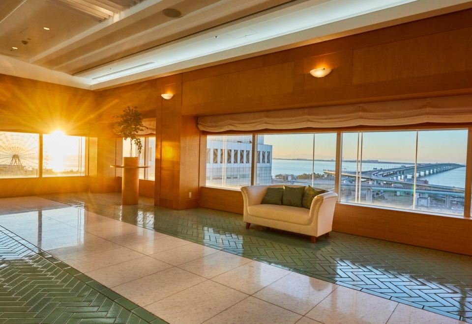 2. 간사이 공항 워..