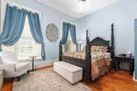 Braywood Inn Hotels in Oshkosh