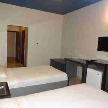 Hotel Sky Tower Rooms