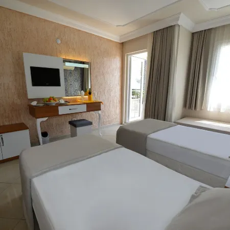 Nicholas Park Hotel