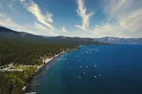 Lakeview by AvantStay Private Waterfront Cabin on Lake Tahoe w Hot Tub Views