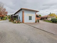 Cozy Tuscan Getaway - Homestays