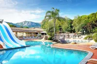 Camping les Castors - ที่มีสระว่ายน้ำ