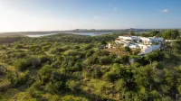 Tiara Apartment - Panoramic View with Beautiful Pool