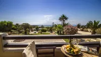 Villa Faros Small Hotel and Restaurant - Mountain view
