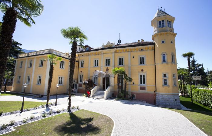 Villa Italia Luxury Suites and Apartments