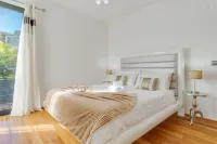 Countryside Charm House by Holiday Rental Madeira Camara de lombos 주변 호텔