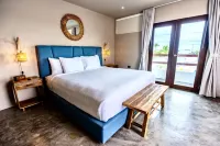 Parguera Plaza Hotel - Adults Only Hotels in Carenero
