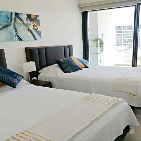 Aria Ocean 501 Sunsets, Sea Breeze & Style