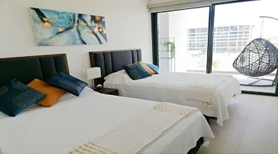 Brand New Condo Aria Ocean 501 by Kivoya