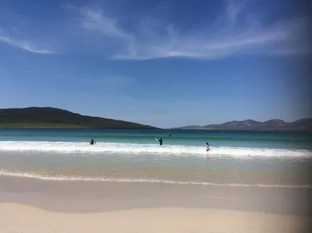 Hebrides Bothy - Glamping
