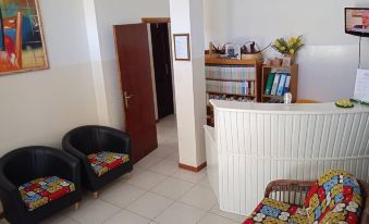 Room in Guest Room - Beautiful 1 Bed in Mixed Dormitory Room 1 - Ah Maio