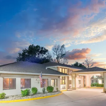 Super 8 by Wyndham Ottumwa