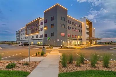 Element Denver International Airport Hotels near Denver International Airport