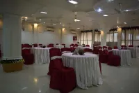 Hotel Brahmaputra Hotels near AHMED AQUARIUM