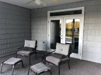 Lake Escape - Updated 2024 - Unobstructed Views at our Family-Friendly Retreat!