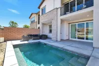 Majestic Lake Escape