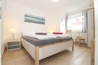 Geräumige Ferienwohnung im Erdgeschoss für bis zu 4 Personen und Hund Hotels in Greetsiel