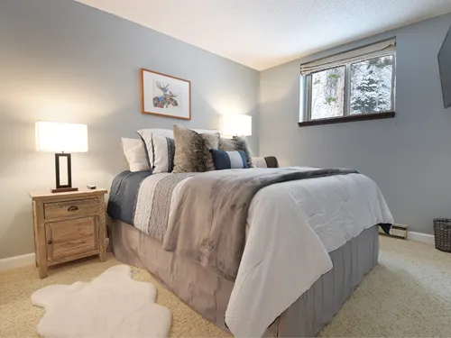 Spacious Layout and Resort Amenities - Inviting Ski Retreat Hôtels à : Comte de Grand