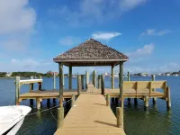 Charming Waterfront Getaway with Sunset Views - Beautiful Retreat