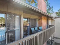 Stunning Lake View Retreat - Steps from Water's Edge Hotels in Taylortown