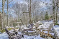 Domed house - private hot tub & dog-friendly - near lake/trails 로아 마운틴 호텔