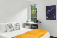 Palpatine Sith Lord Suite  호텔