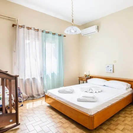 Ortansia House Near the Sea