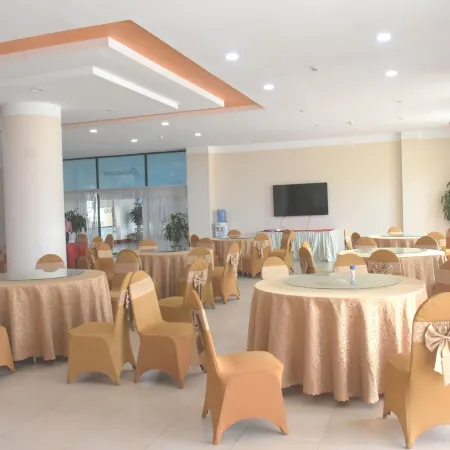 Coecco Xieng Khouang Hotel