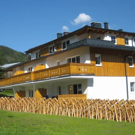 Apartment in Kaprun Near Ski Lift