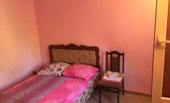 Khosrov Hotel - Housity