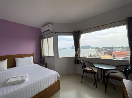 Prachuap Beach Hotel