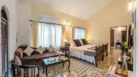 The Tamarind Hotel - parking