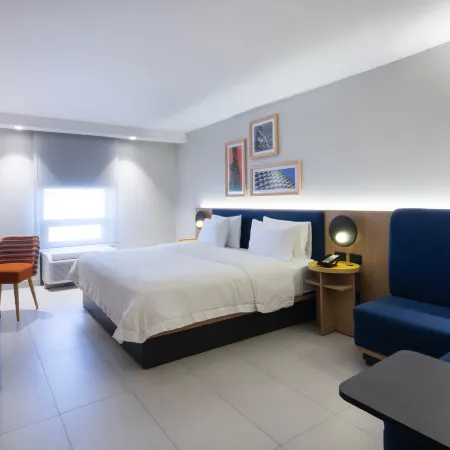 Hampton by Hilton Saltillo