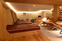 Hotel Hubertus Hotels in Lech